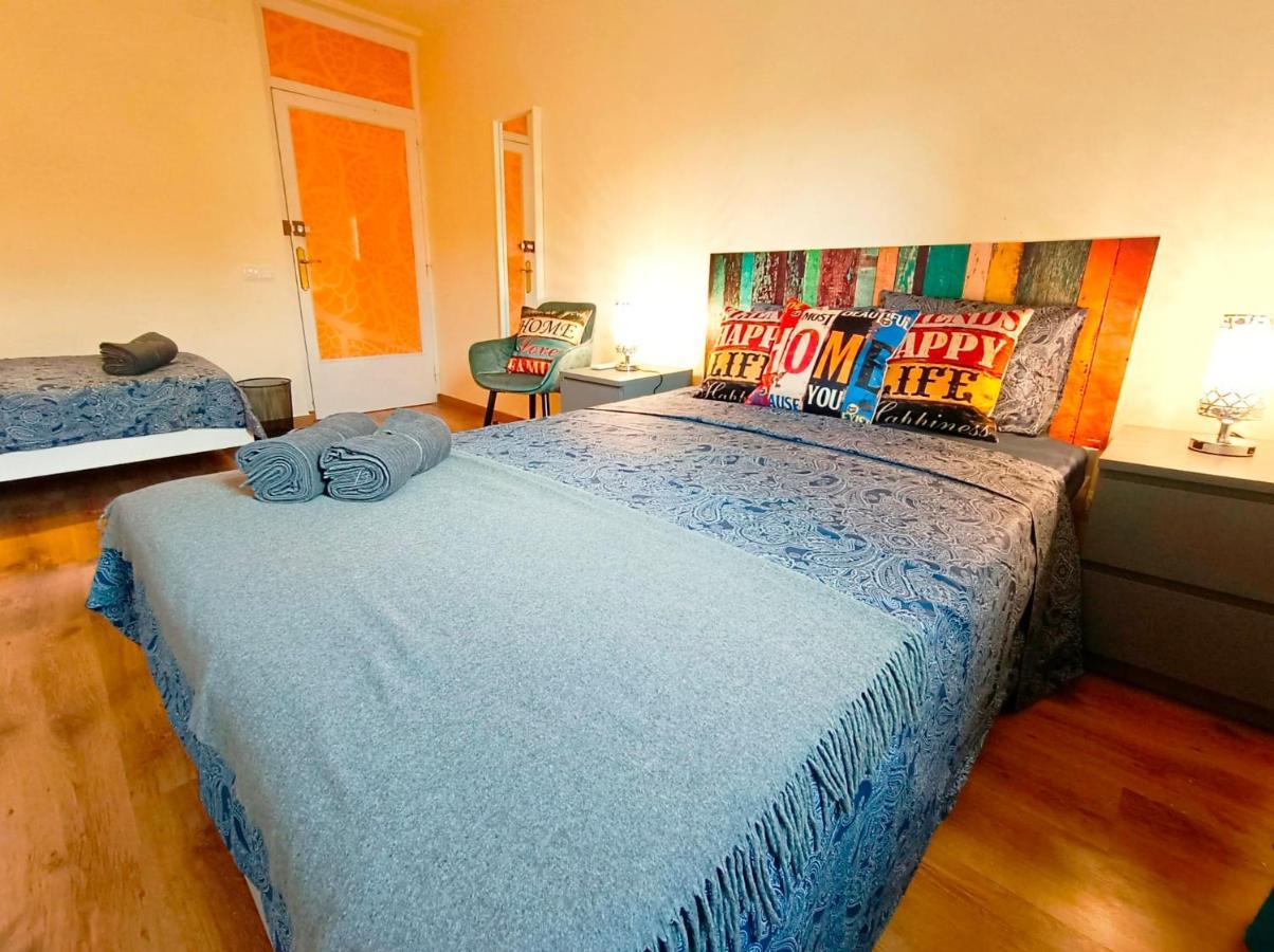 Next To Paseo De Gracia Rooms Barcelona Bagian luar foto